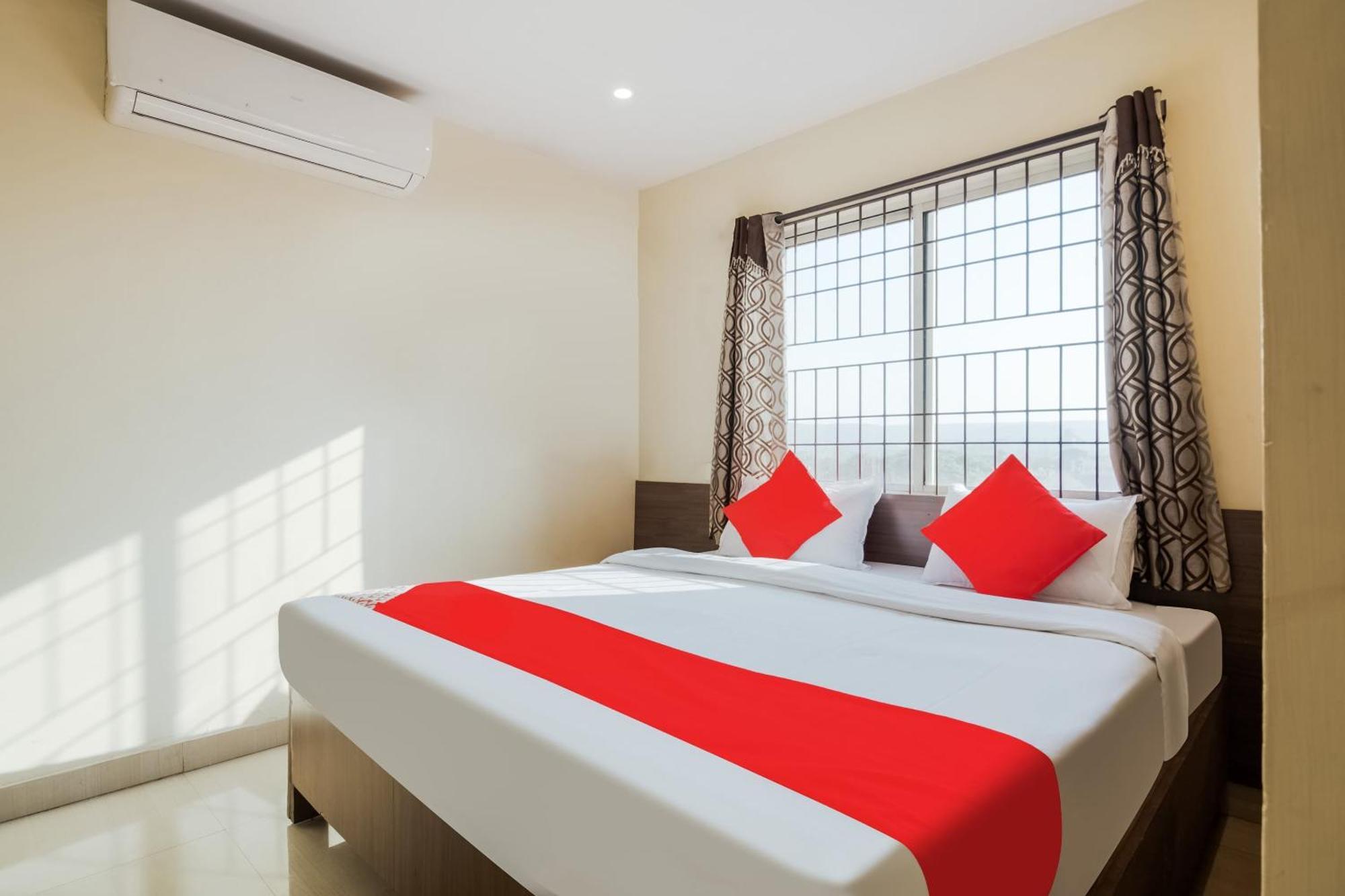 Hotel O Anu Grand Visakhapatnam Exterior photo