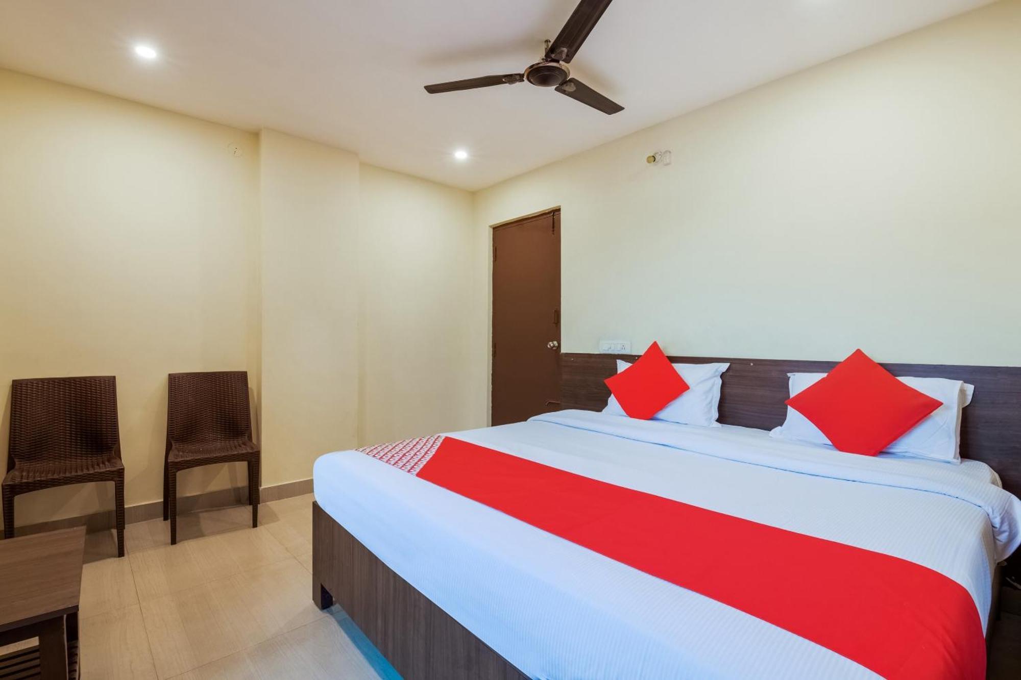 Hotel O Anu Grand Visakhapatnam Exterior photo